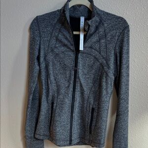 Lululemon define jacket
Size 6
Charcoal